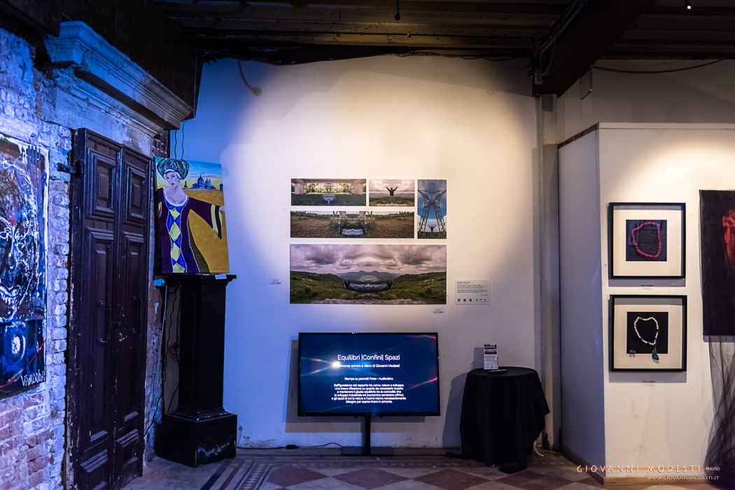 In esposizione dal 5 al 26 ottobre 2018 alla mostra internazionale d'arte Internationart in Venice, ospitata a Venezia negli splendidi spazi espositivi di Ca' Zanardi.